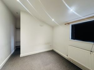 Bedroom - click for photo gallery